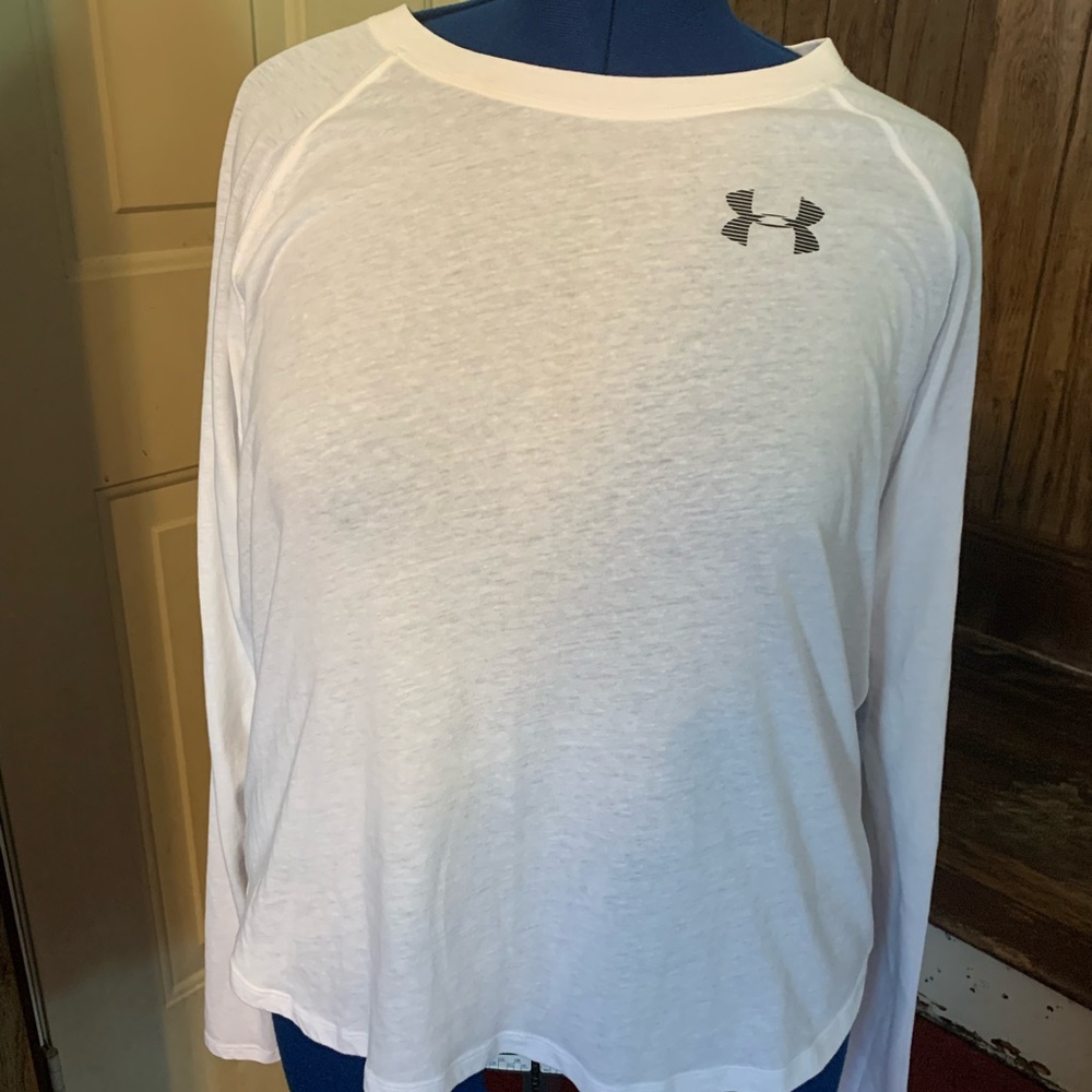 White and gray under armor long sleeve t-shirt